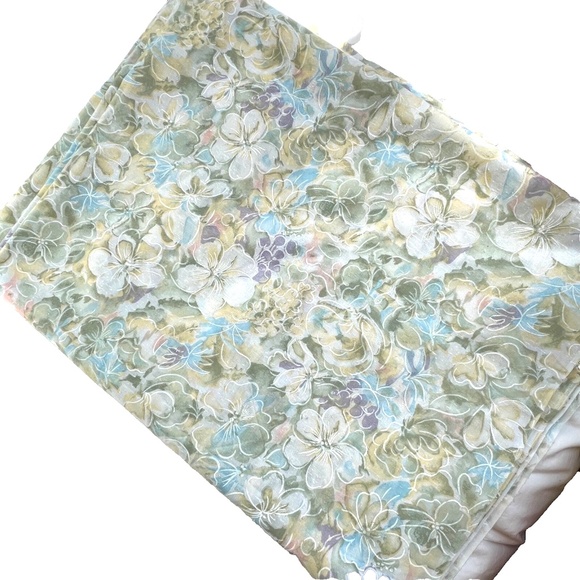 Fabric Cotton Blend Pastel Flowers Floral Green Yellow 45" x 4 yards Spring - Picture 2 of 4